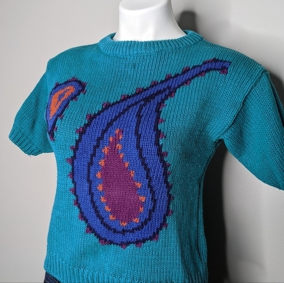 Vintage SML Sport blue paisley short sleeve sweater M - Picture 2 of 6